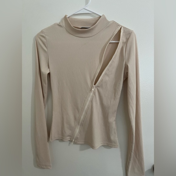 SHEIN Tops - Nude zipper top